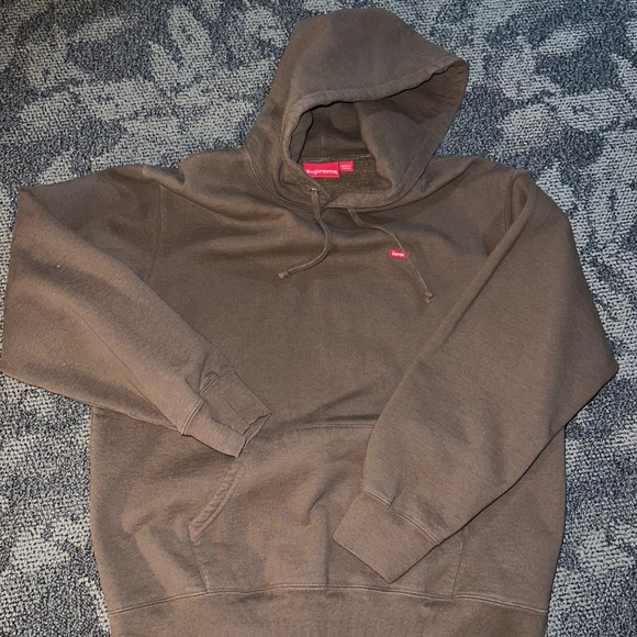 SUPREME (FW24) Small Box Logo - Picture 2 of 4